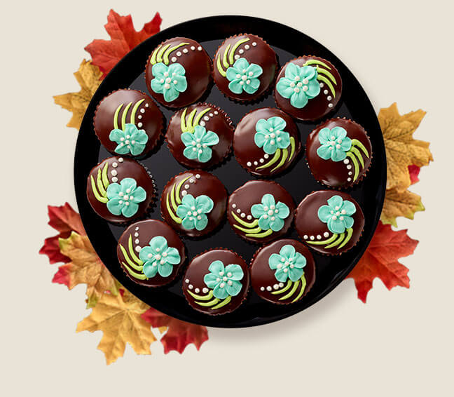 Fluffy Lowes Foods Cupcakes