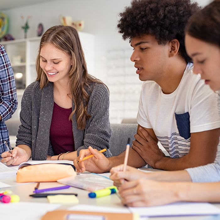 EZ_15572_Back To School_LandingPage_IMG_2